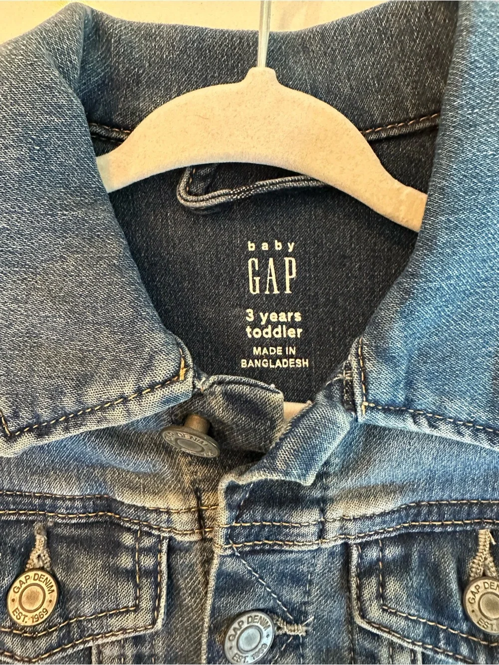 NWOT Baby Gap Jean Jacket, 3T